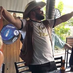 Meet your Posher, Orry